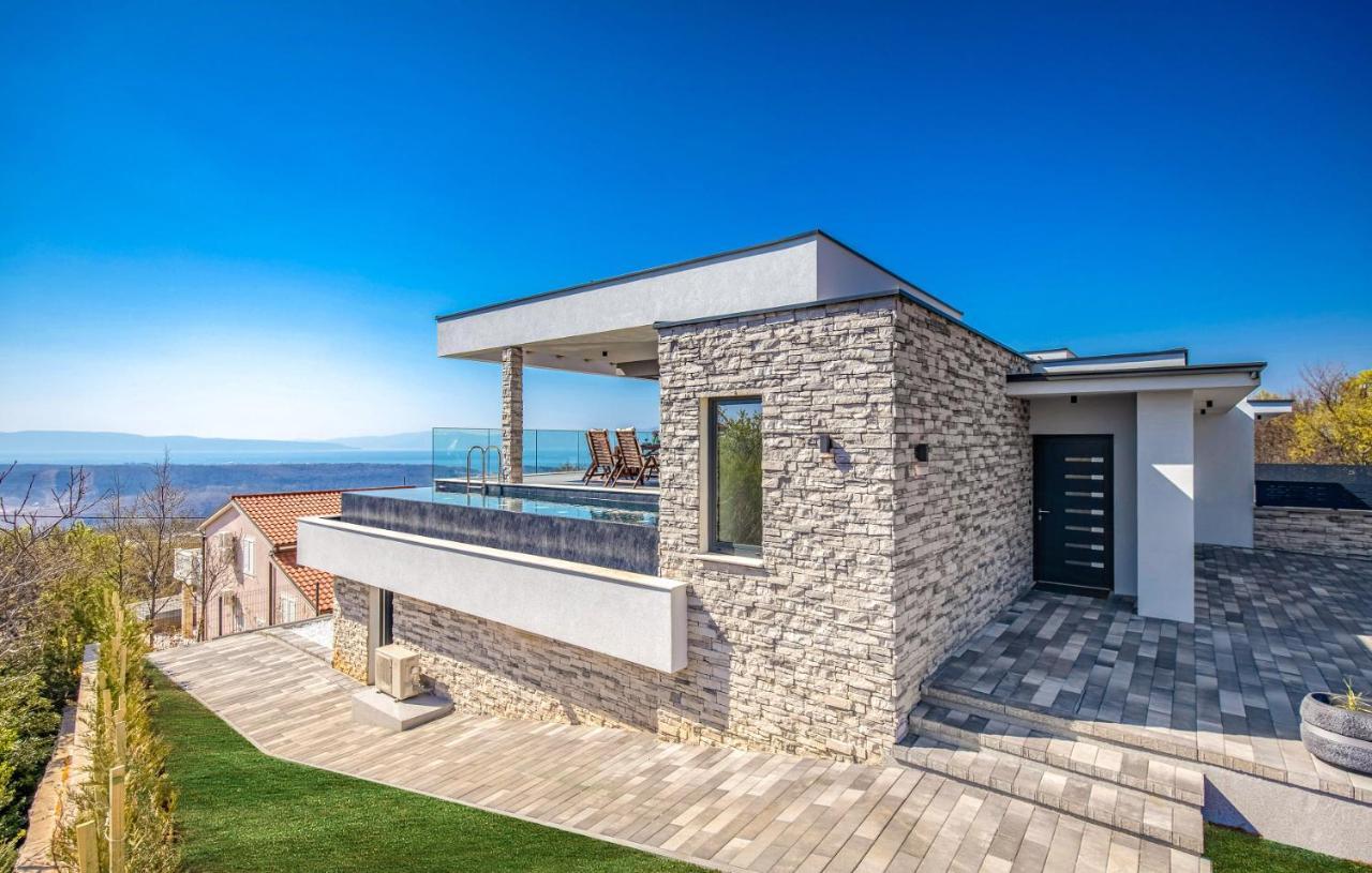 Villa Nina Šmrika Buitenkant foto